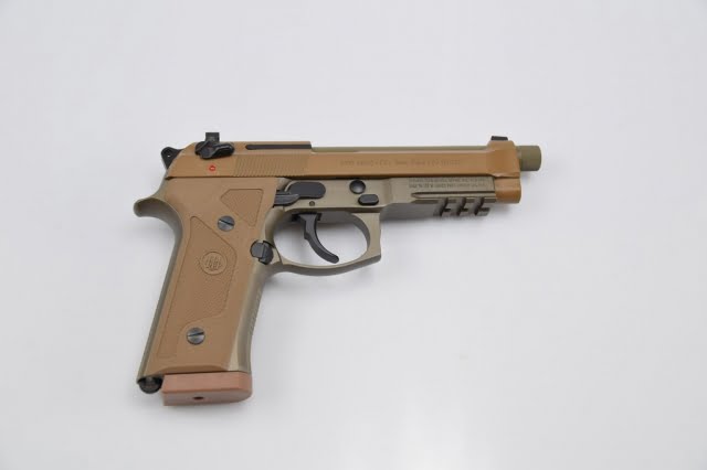 Beretta M9A3 OD 9X19 Set met 3 magazijnen